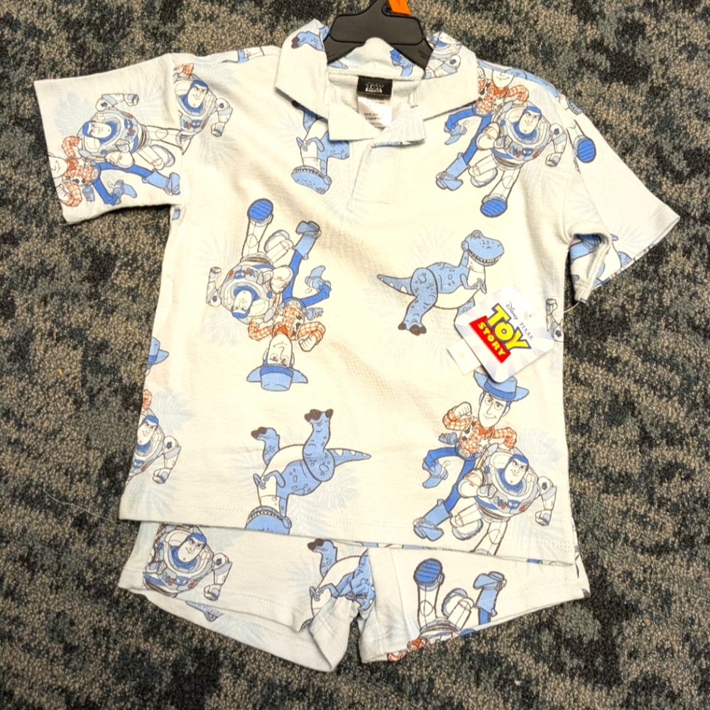 NWT Disney Toy story resort wear set ,shorts and shirt.